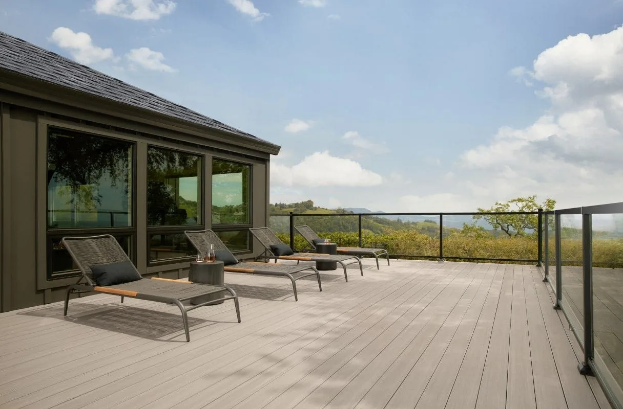 TimberTech Impression Rail Express Glass glass railing
