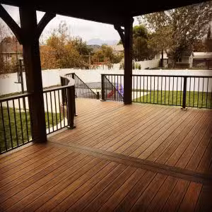 Read more about the article Deck Materials Demystified: What’s Best for Your Project