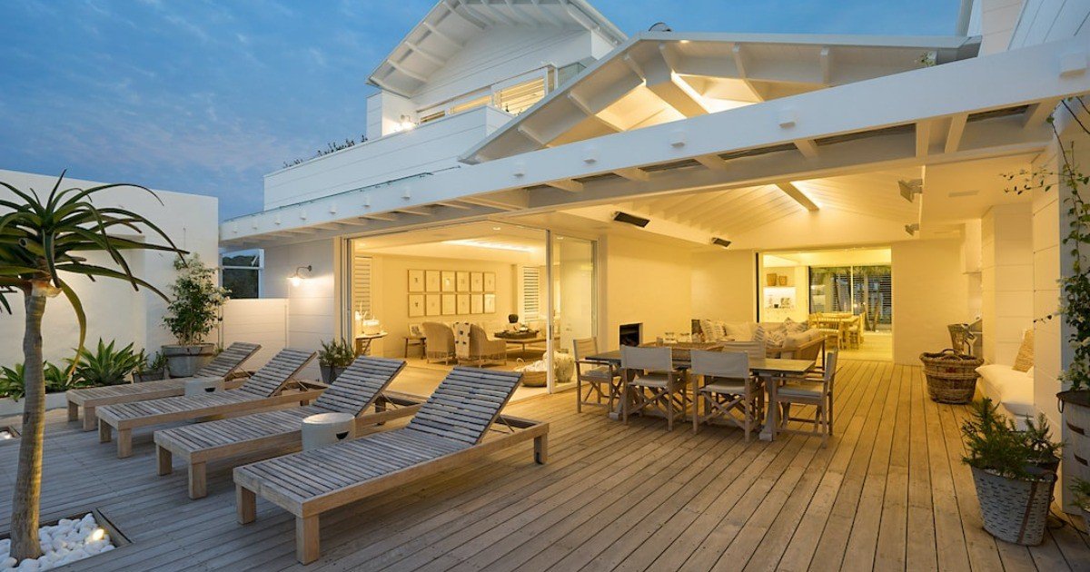 You are currently viewing Deck Safety Essentials: Ensuring a Secure and Enjoyable Outdoor Space